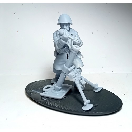 1/32 Greek Soldier with Turret WWII